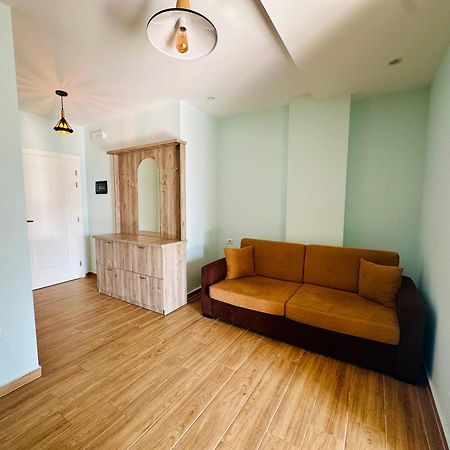 Jico Travel - Astera Apartments Vlorë Esterno foto