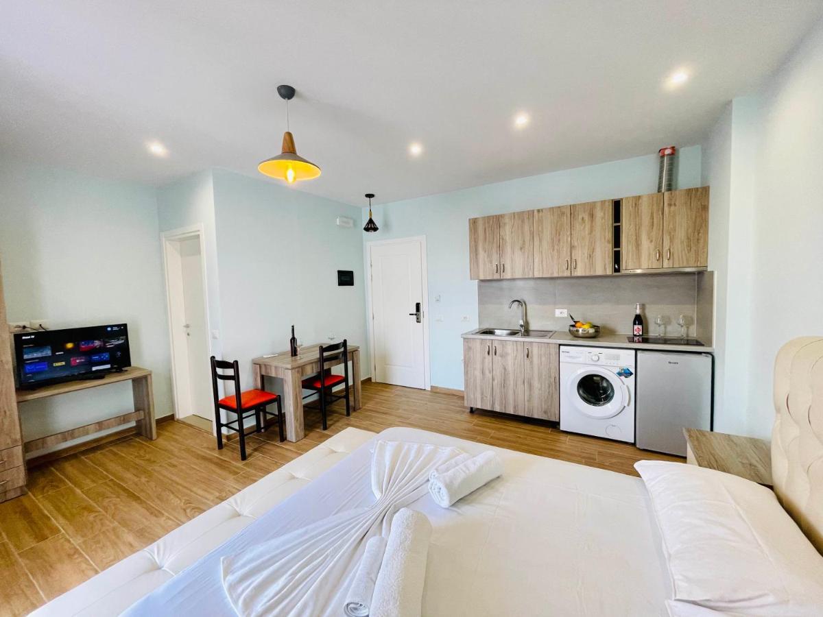 Jico Travel - Astera Apartments Vlorë Esterno foto