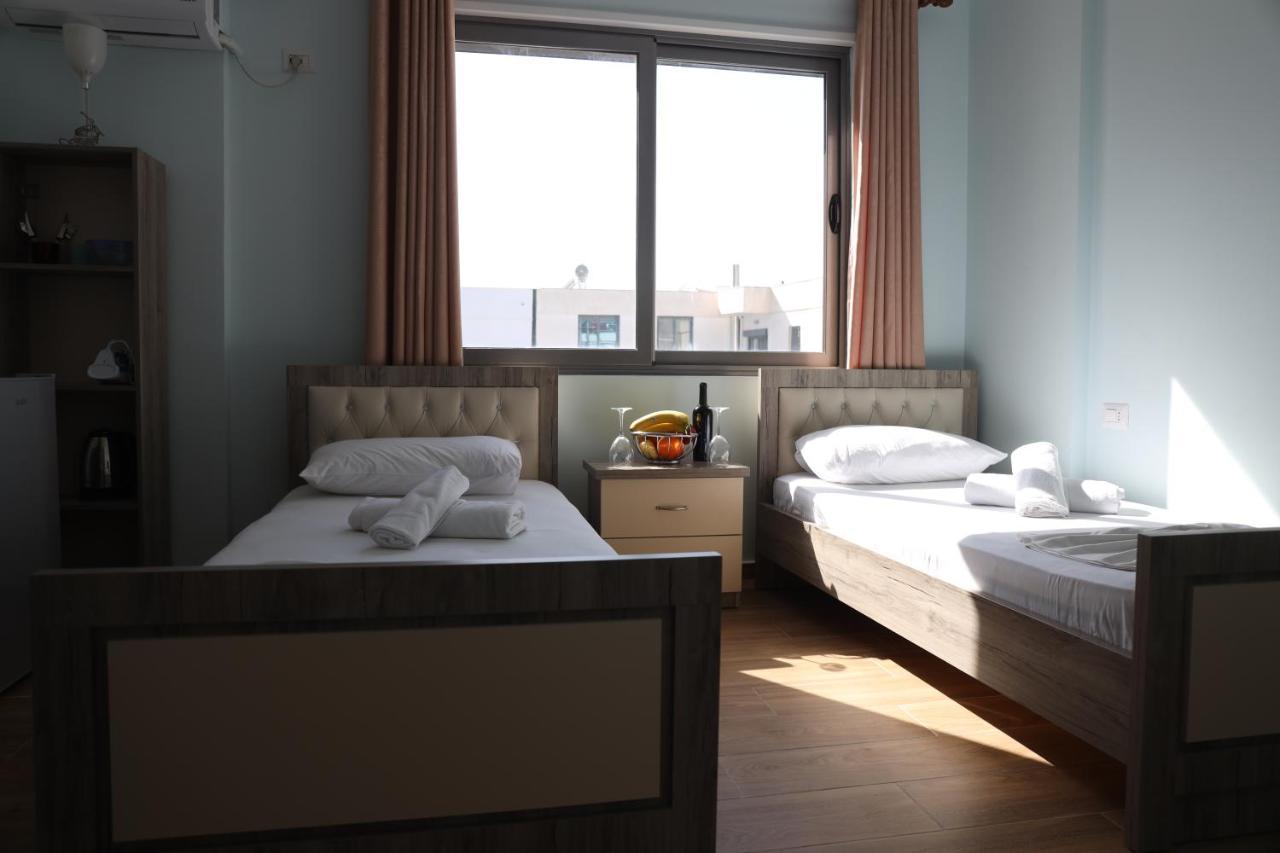 Jico Travel - Astera Apartments Vlorë Esterno foto
